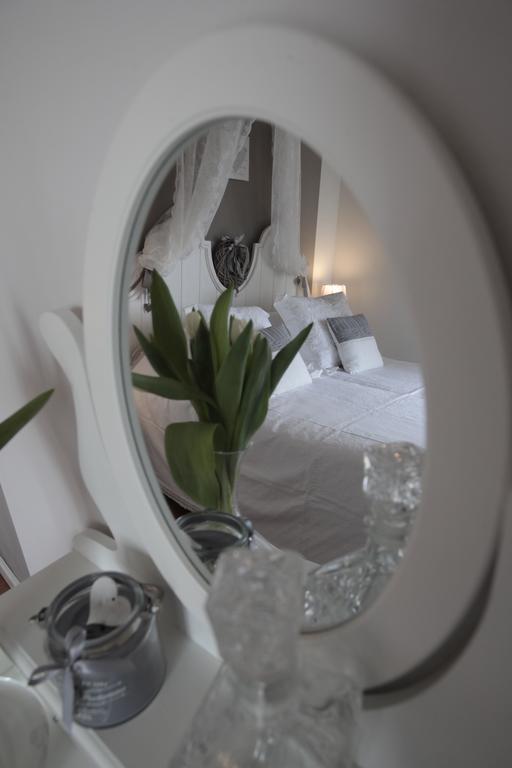 B&B La Casa Di Pamela Casciago Экстерьер фото