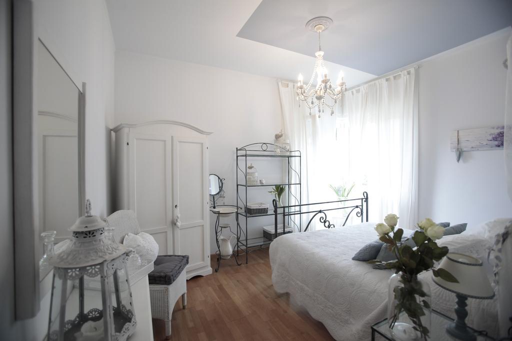 B&B La Casa Di Pamela Casciago Экстерьер фото