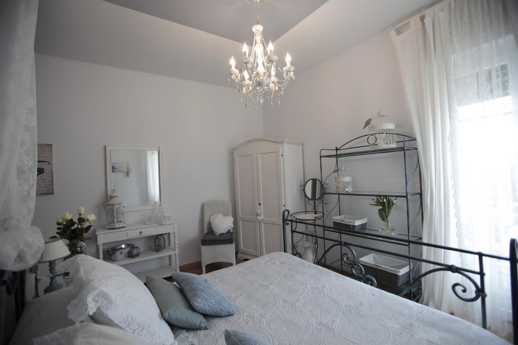 B&B La Casa Di Pamela Casciago Экстерьер фото