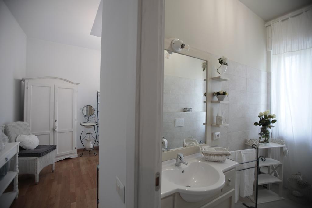 B&B La Casa Di Pamela Casciago Экстерьер фото