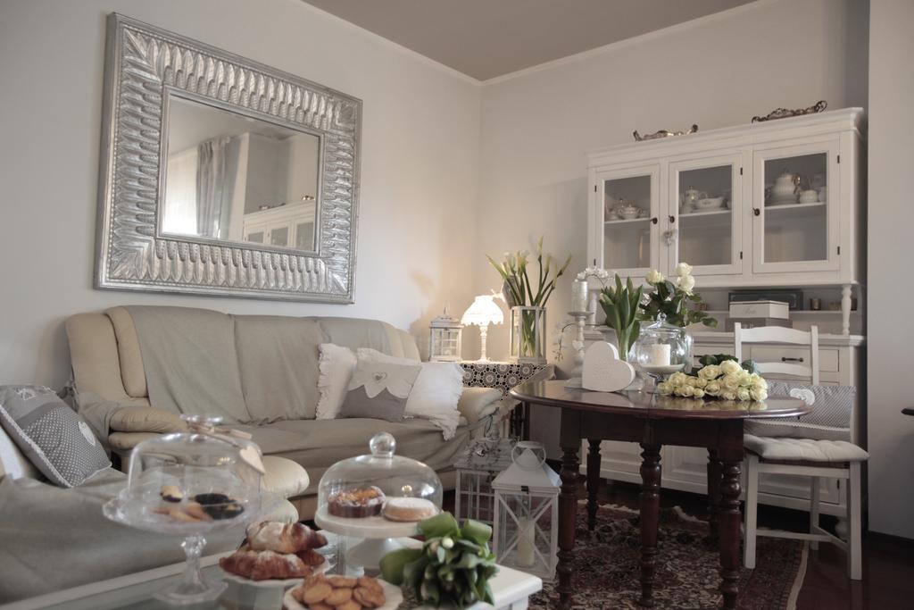 B&B La Casa Di Pamela Casciago Экстерьер фото