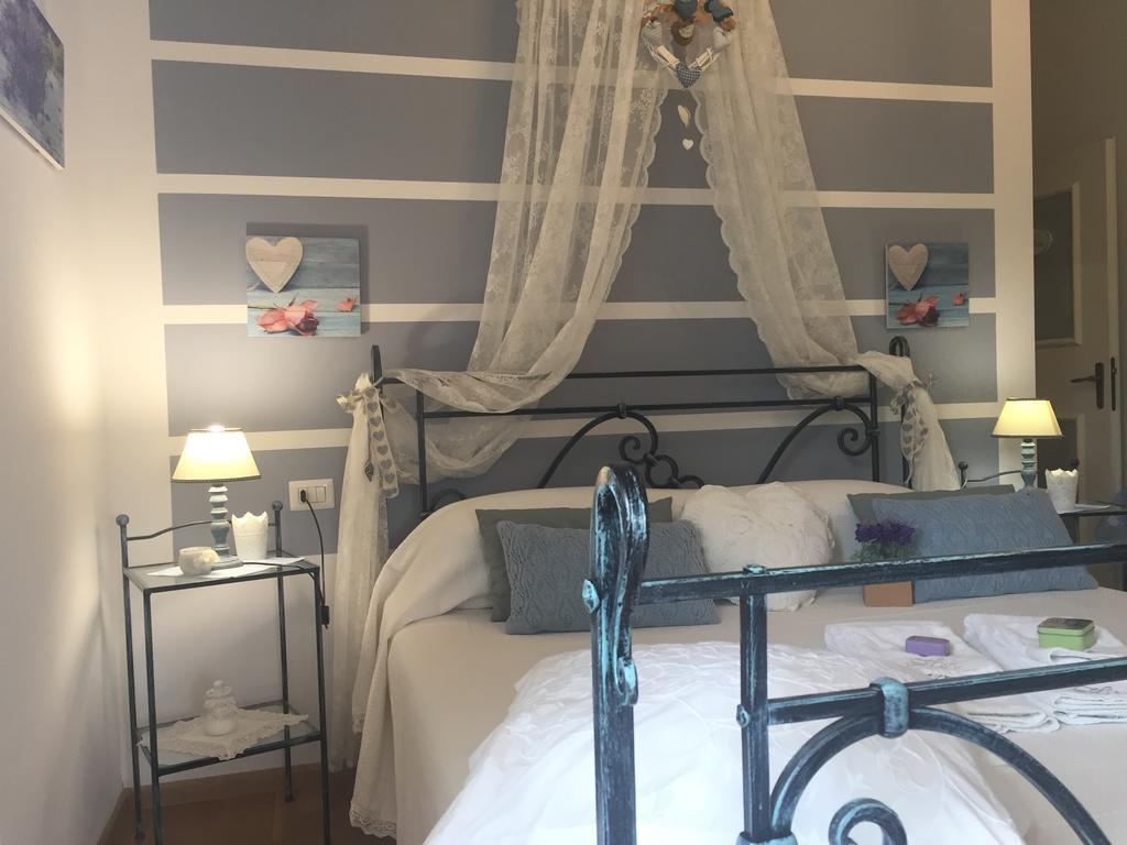 B&B La Casa Di Pamela Casciago Экстерьер фото